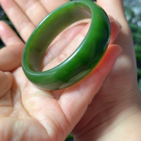 和田玉（碧玉）手镯未镶嵌