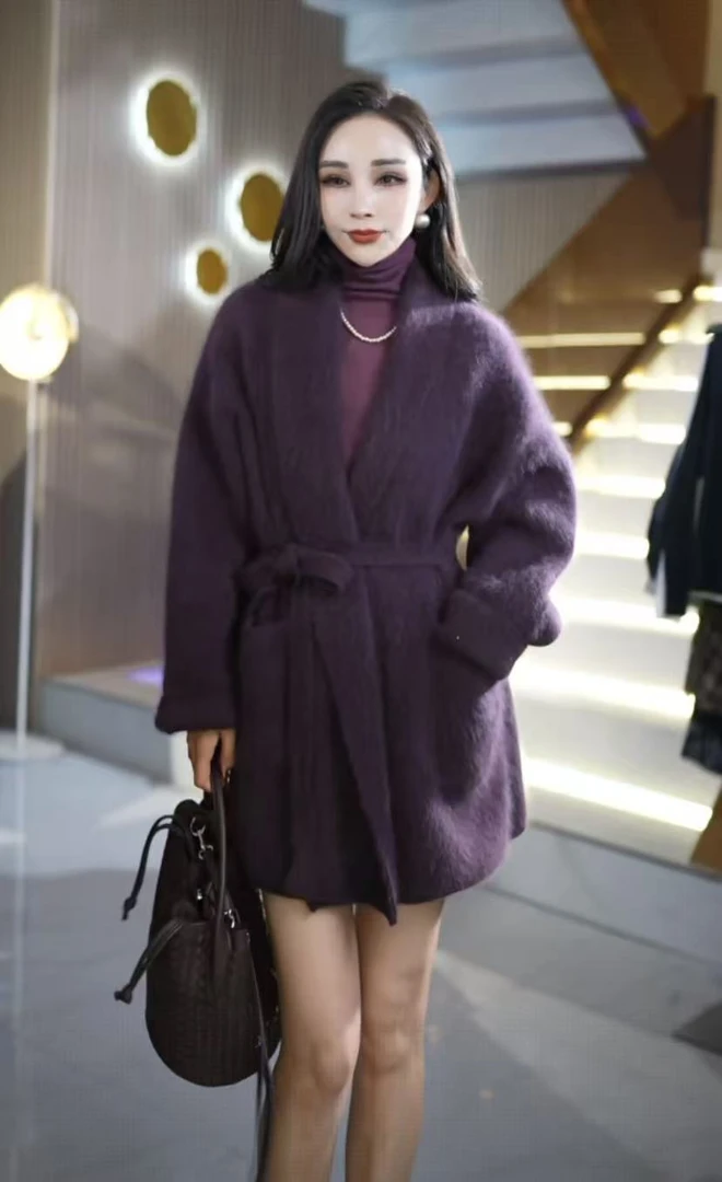 时尚百搭开衫休闲宽松版狐狐绒加厚版女士绑带中长款外套W2+98239