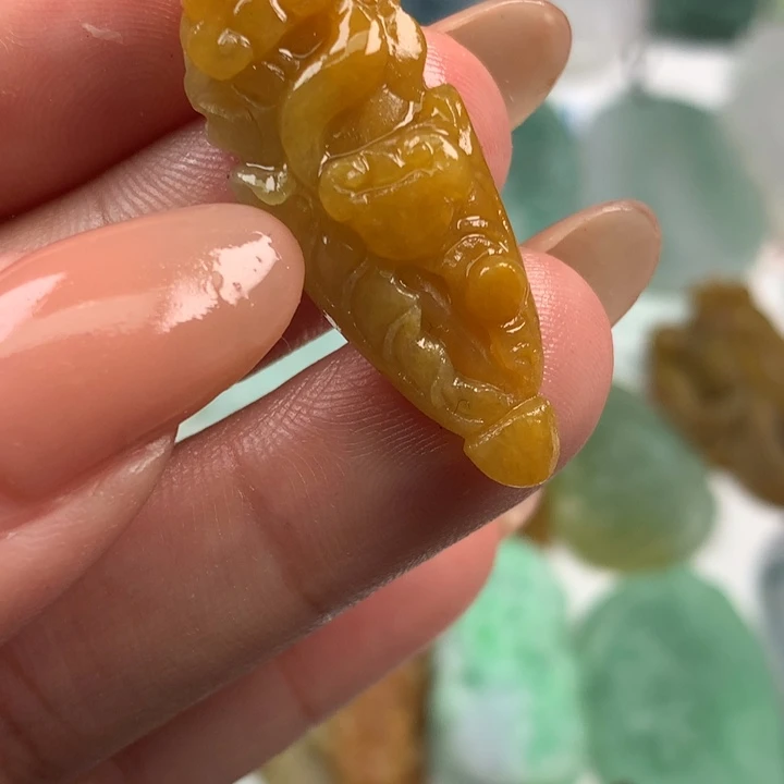 定制翡翠未镶嵌翡翠