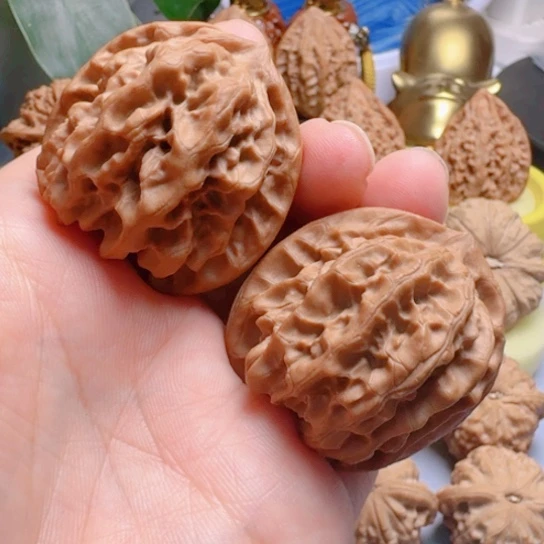 磐石小油瓶文玩核桃