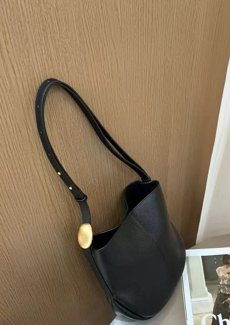 2025新款250003时尚百搭休闲包2/11