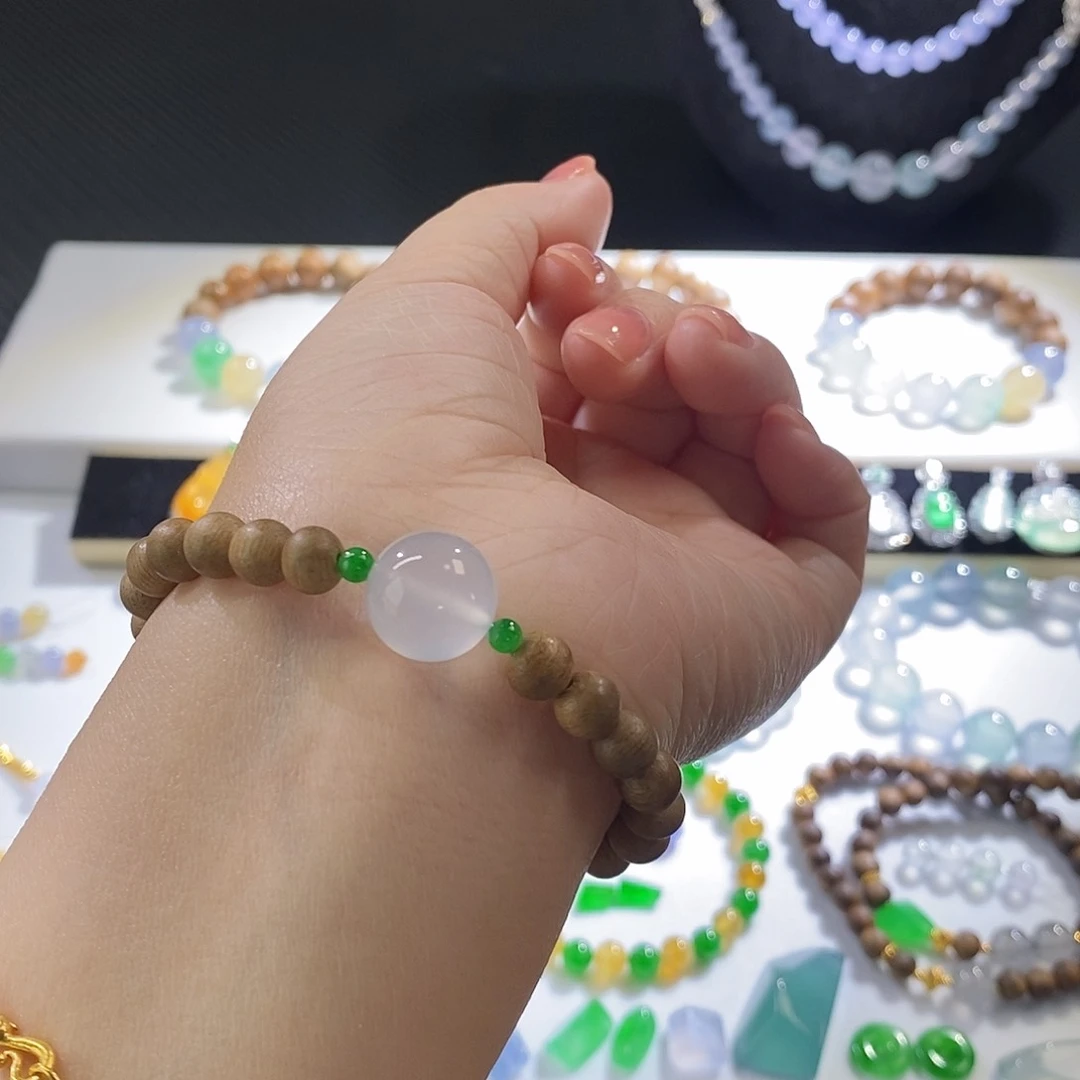 翡翠把件未镶嵌单珠