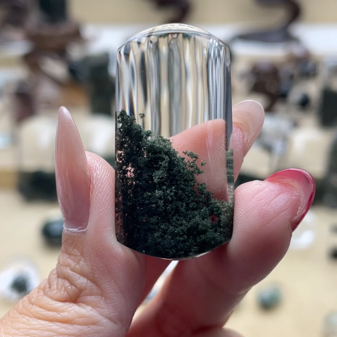 颈饰未镶嵌水晶绿幽灵吊坠