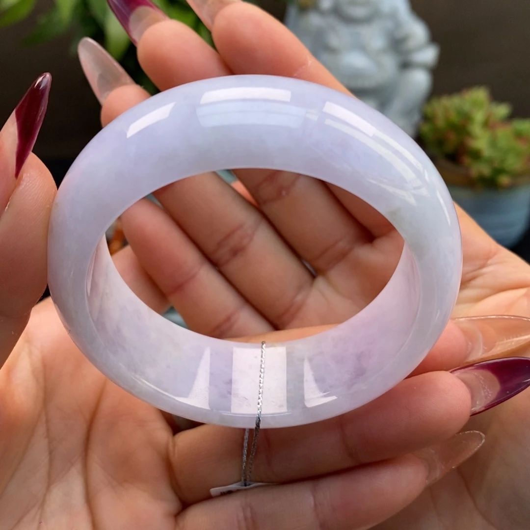 翡翠手镯未镶嵌天然