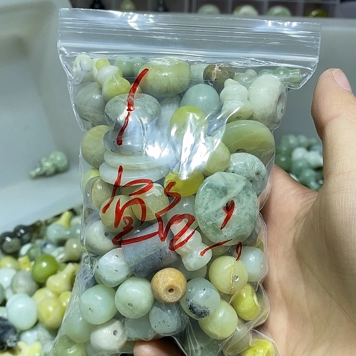 未镶嵌蛇纹石玉车挂1