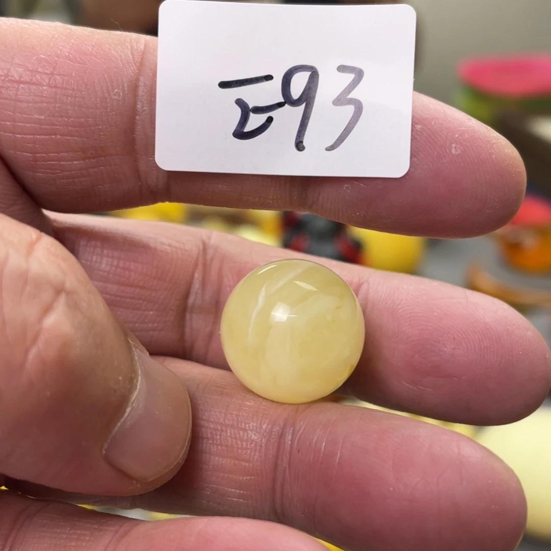 手链琥珀未镶嵌多样性发，发其中一件