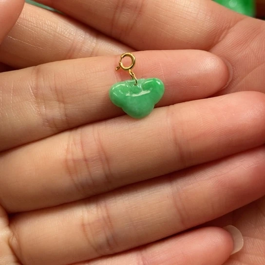 颈饰未镶嵌翡翠吊坠