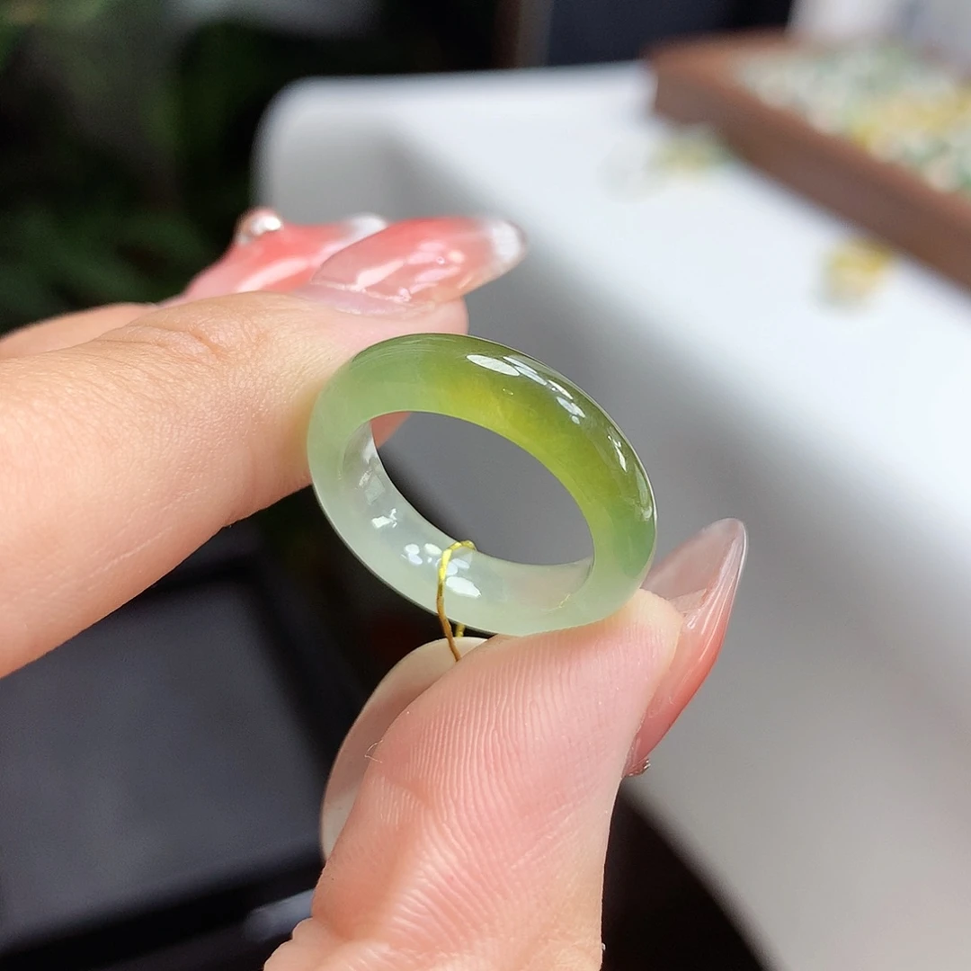 翡翠戒指未镶嵌12号