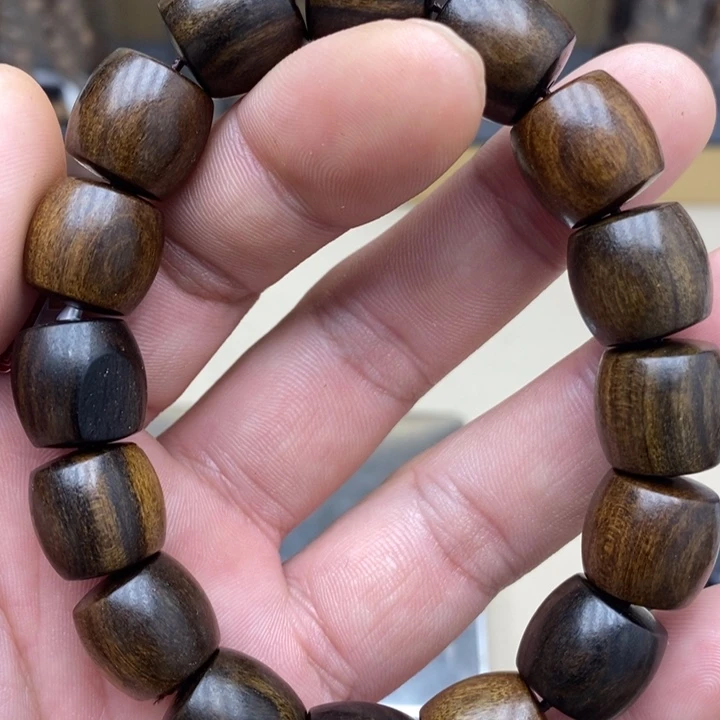 沉香碎屑沉香巴布亚贡木药沉1