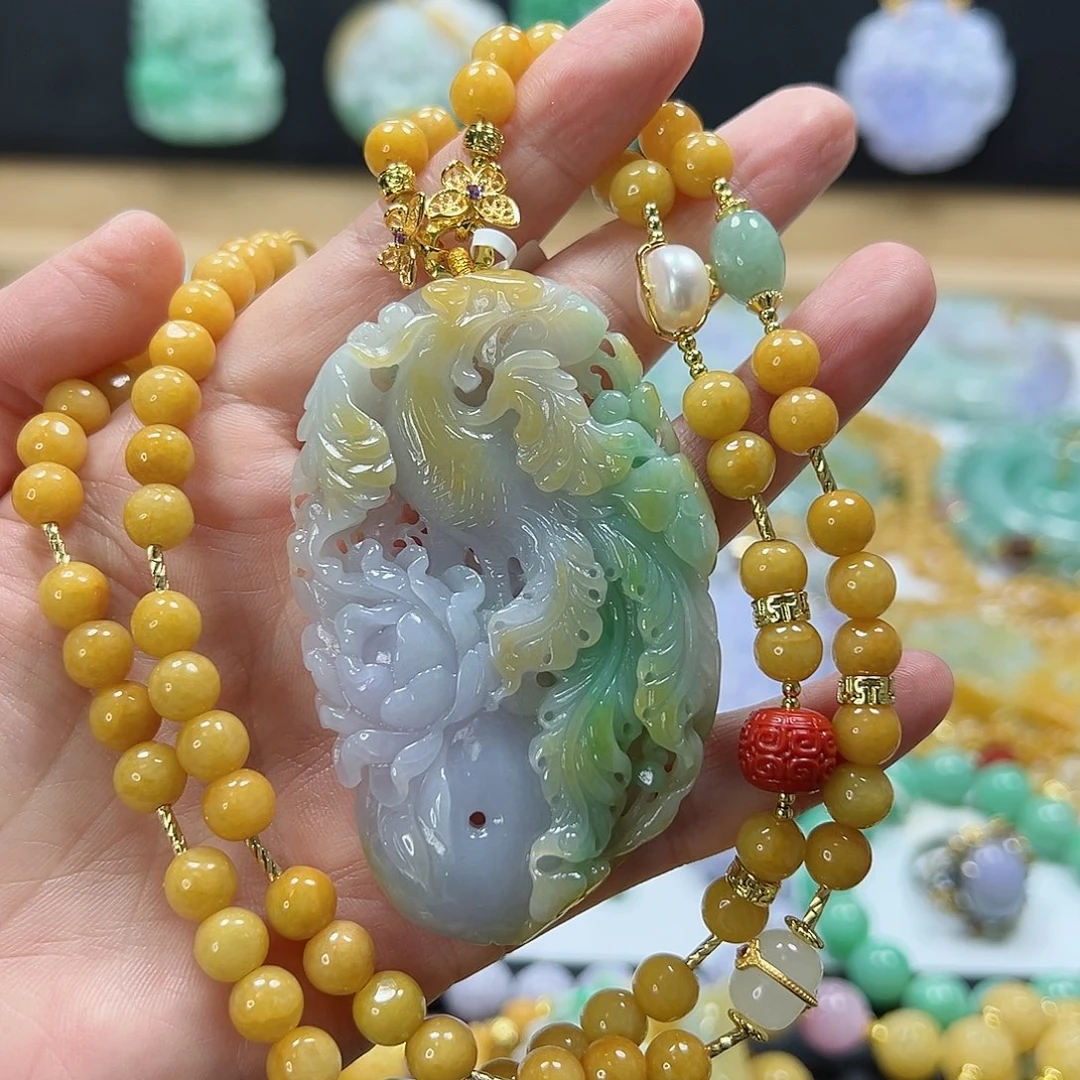 颈饰未镶嵌翡翠吊坠