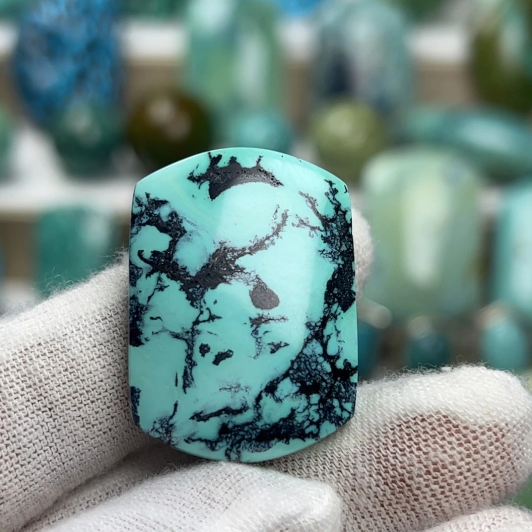 绿松石未镶嵌天然原矿绿松石