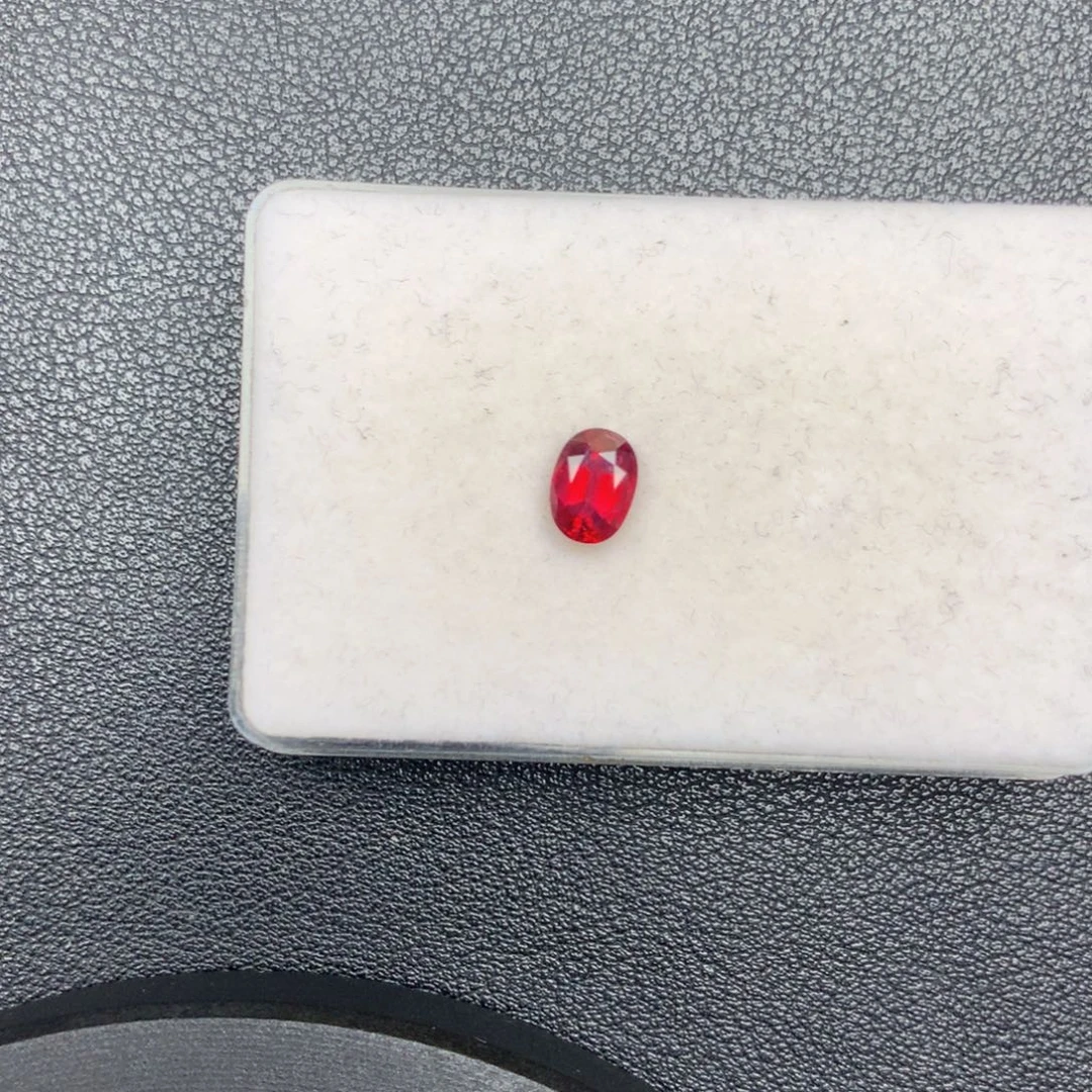 志***链红宝石裸石无烧鸽血红1.07ct