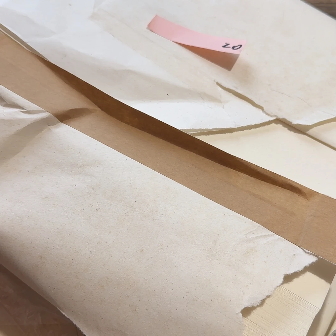 大***言1包九十年代机器四尺对开老纸