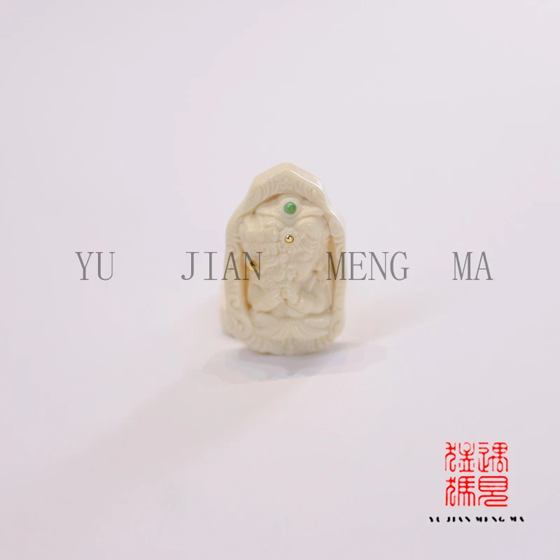 猛犸象牙扎基拉姆精工吊坠料润工精时尚在线猛犸牙手串A1104