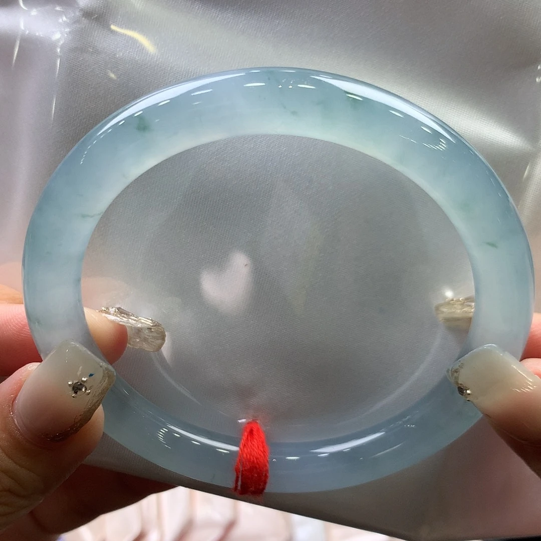 翡翠手镯未镶嵌61圆条