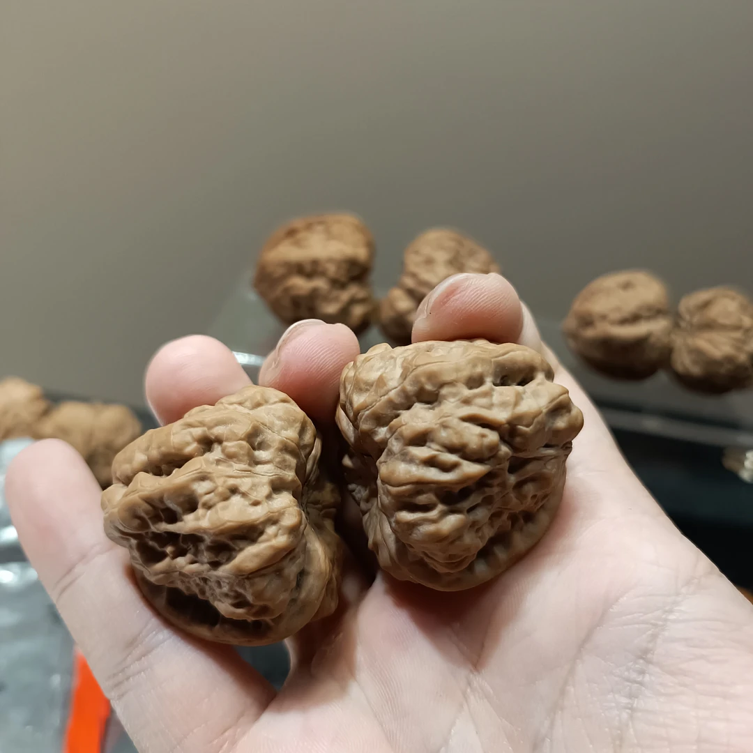 延庆蛤蟆头核桃全品强纹路狂野蜡红皮白茬