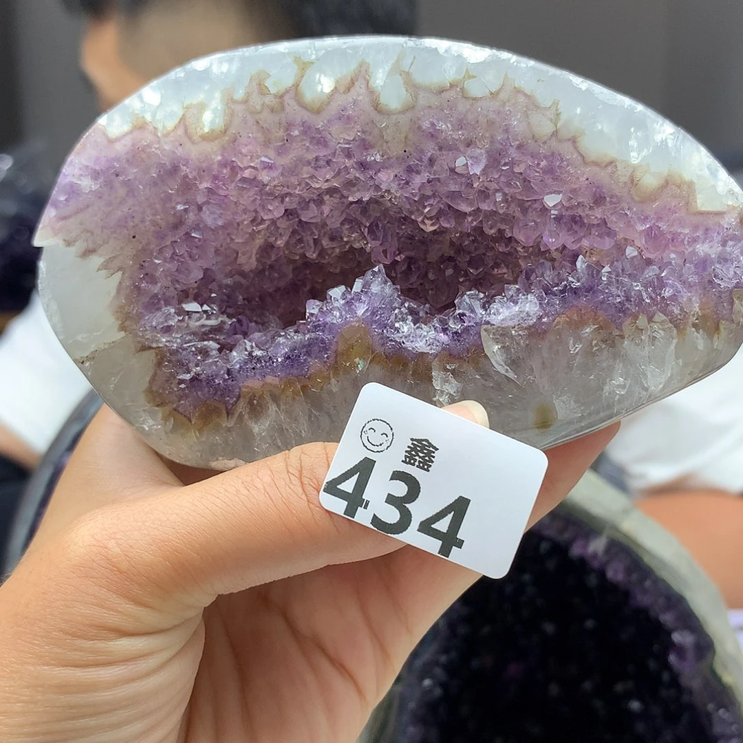 未镶嵌水晶大型摆件（非配饰）