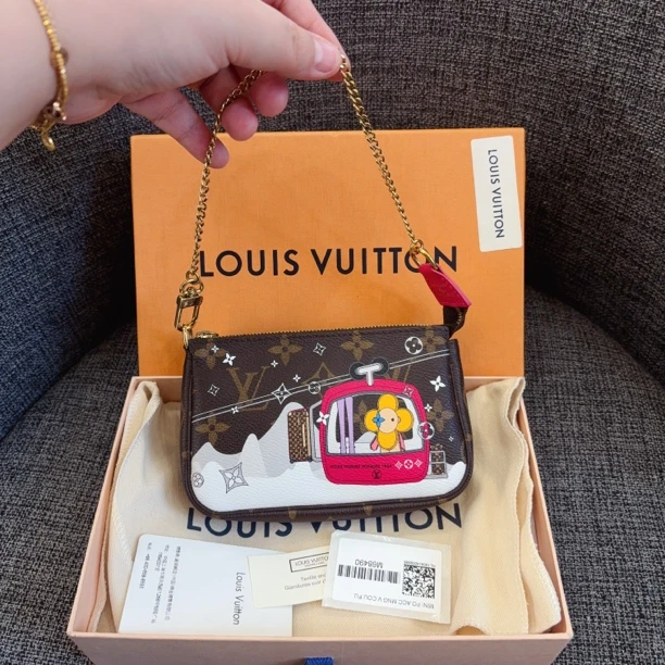 99新 LouisVuitton/路易威登 lv 小麻将 晴天娃娃滑雪