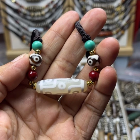 未镶嵌颈饰玛瑙/玉髓