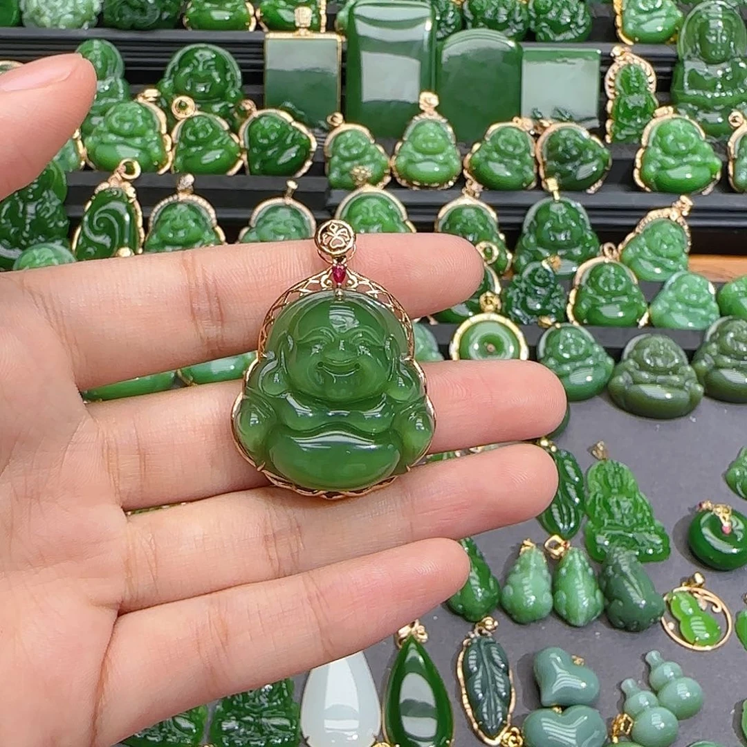 和田玉（碧玉）18K金镶嵌颈饰