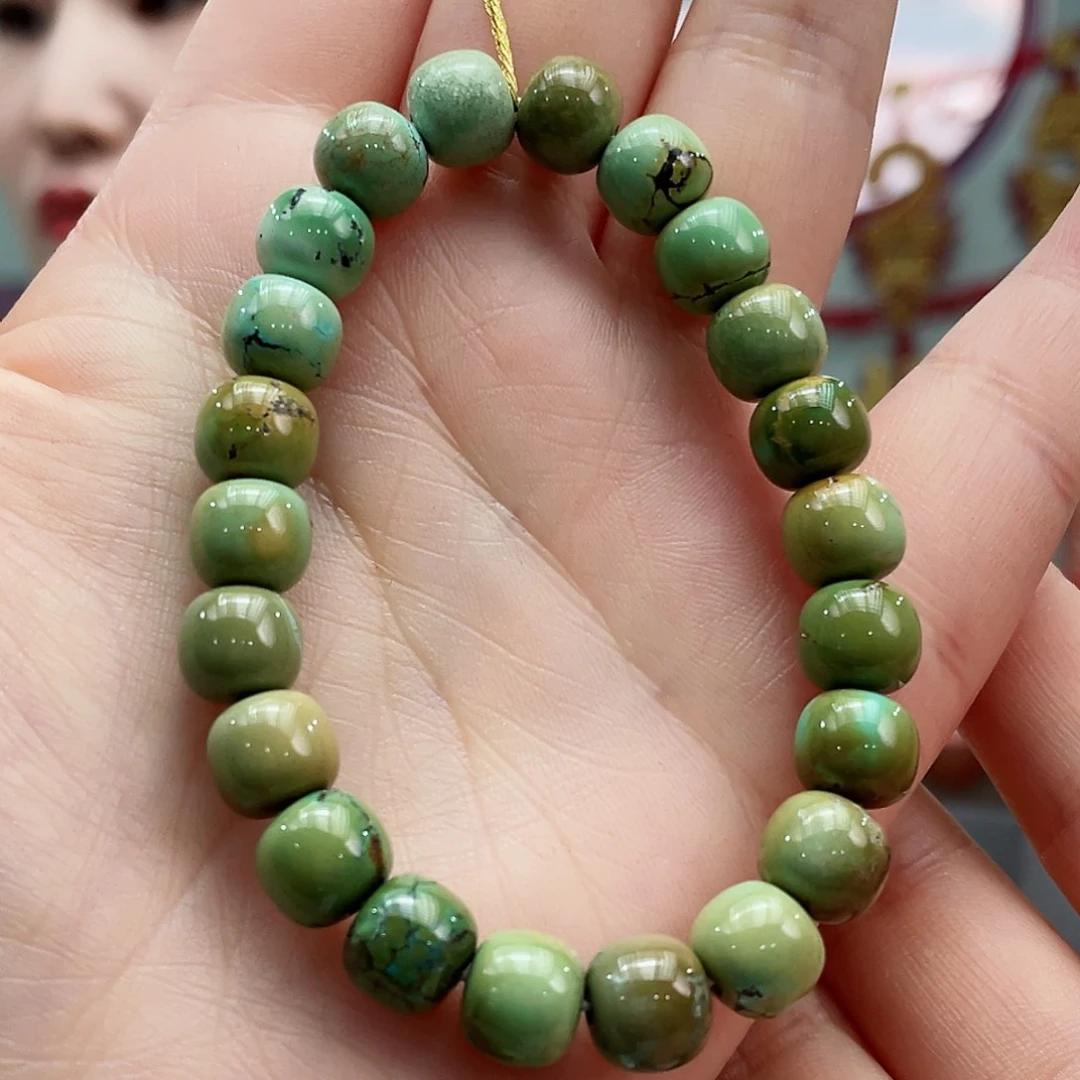 绿松石颈饰未镶嵌