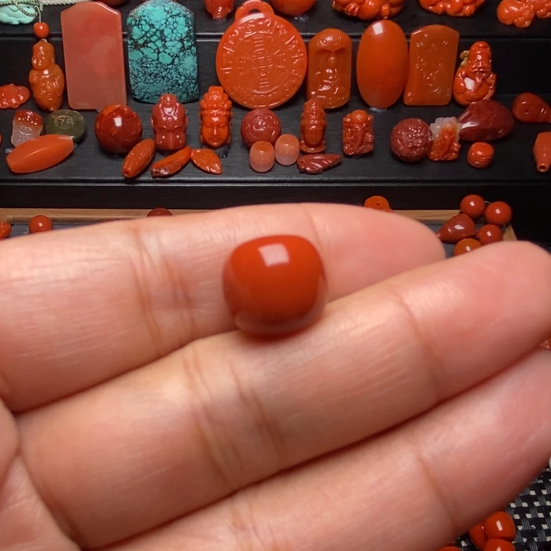 南红玛瑙配饰未镶嵌齐****圣老型12