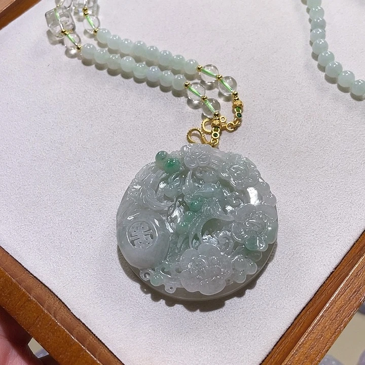 翡翠未镶嵌颈饰翡翠吊坠