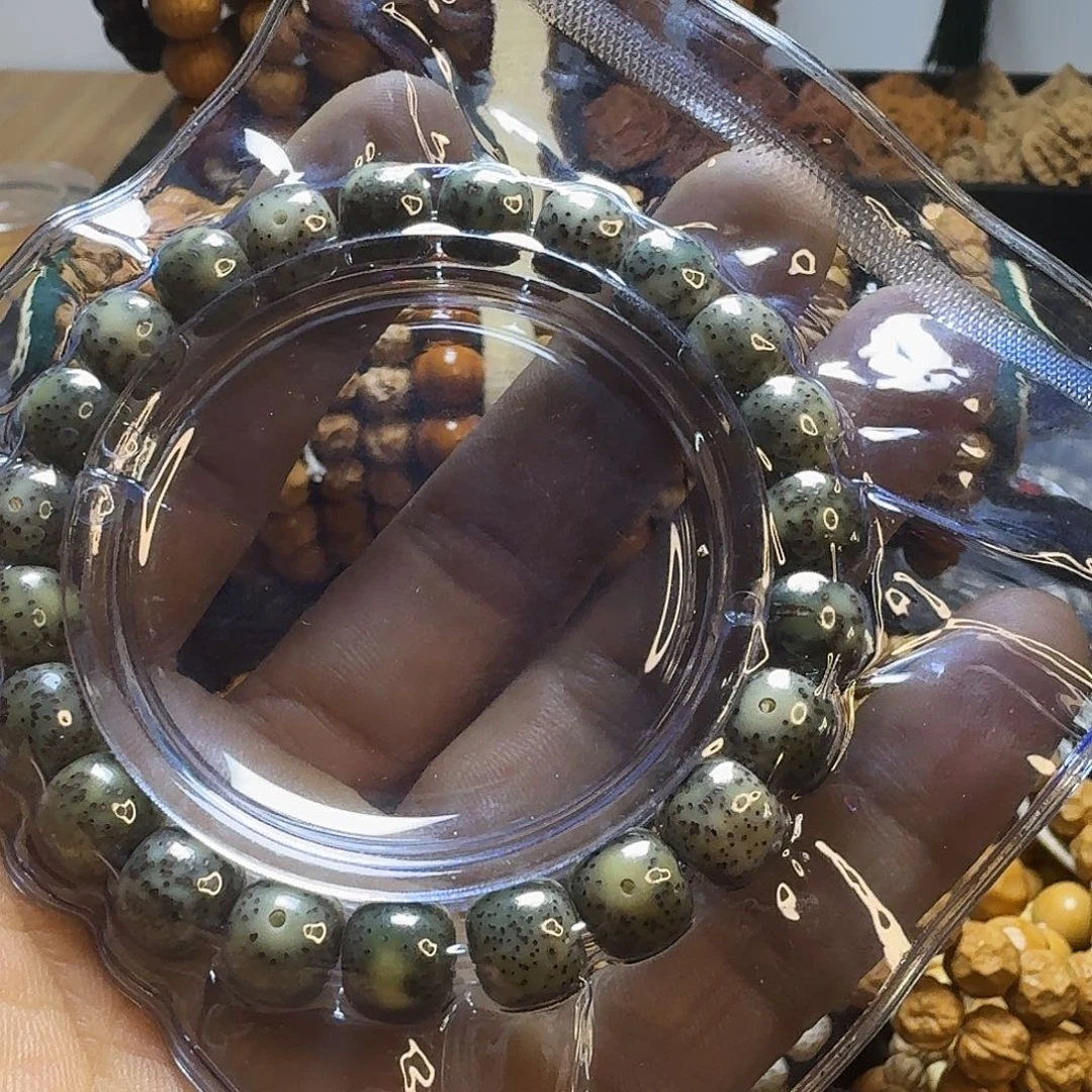猴头核桃手串石玉料星月菩提手串