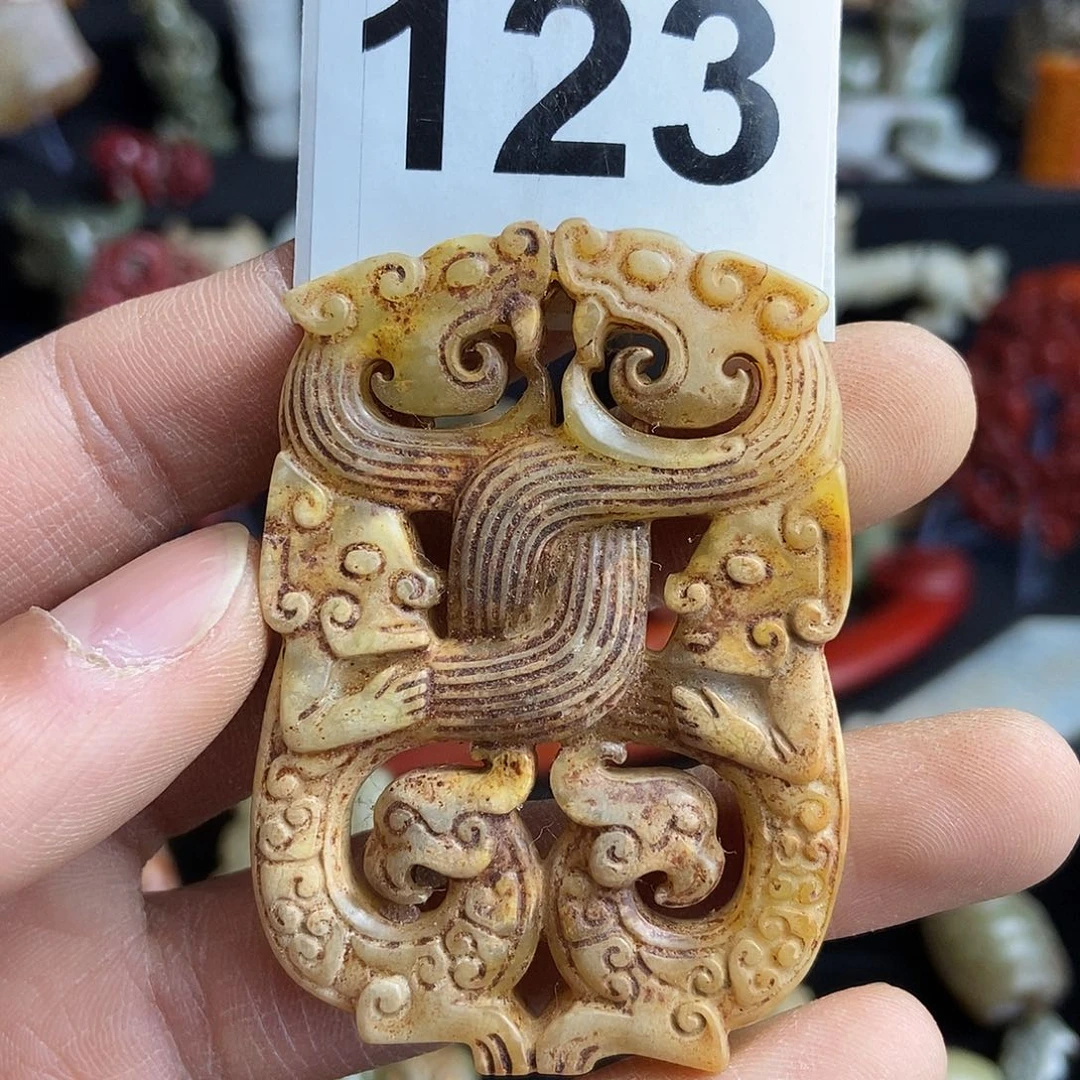 和田玉饰品未镶嵌