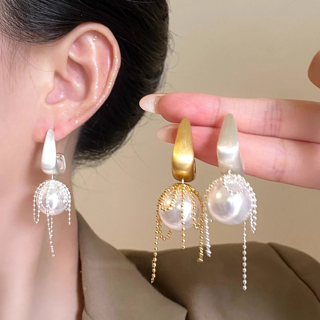 合金仿珍珠耳饰 磨砂质感耳钉个性设计气质百搭高级一款两戴耳饰