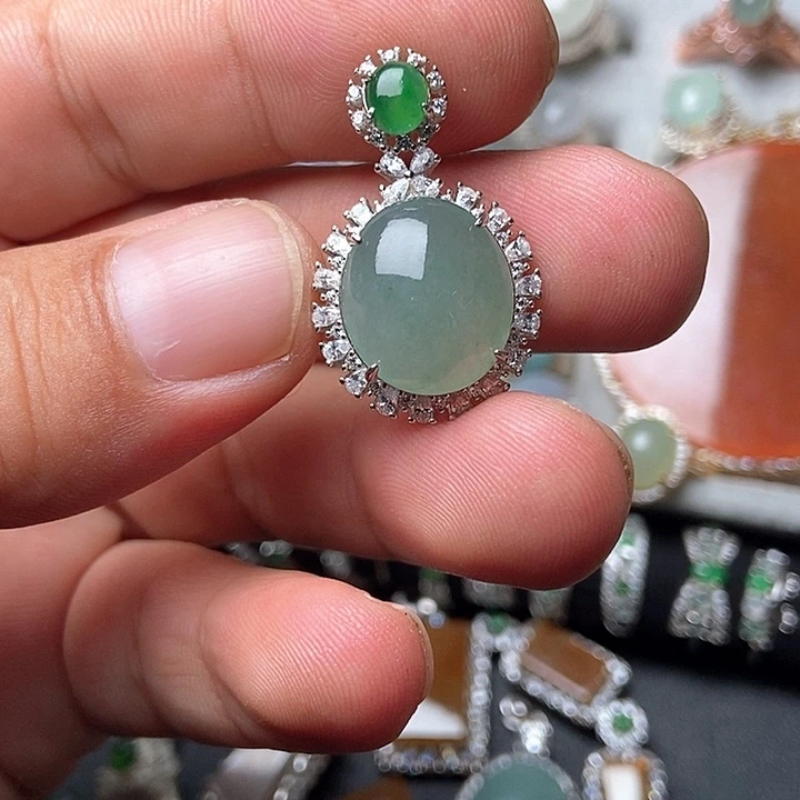 未镶嵌戒指翡翠戒指