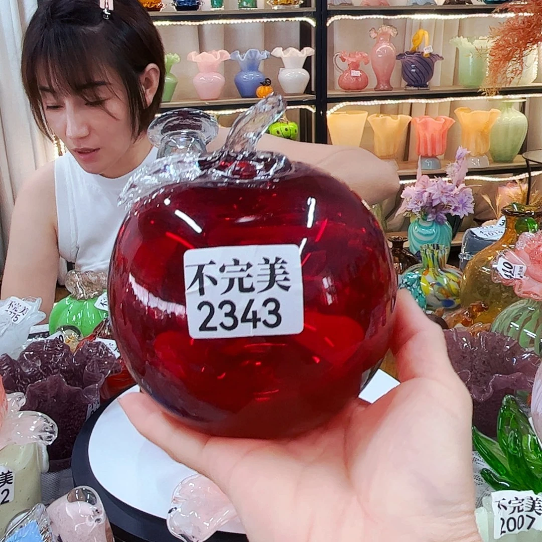 2343 家悦琉璃花瓶摆件不完美