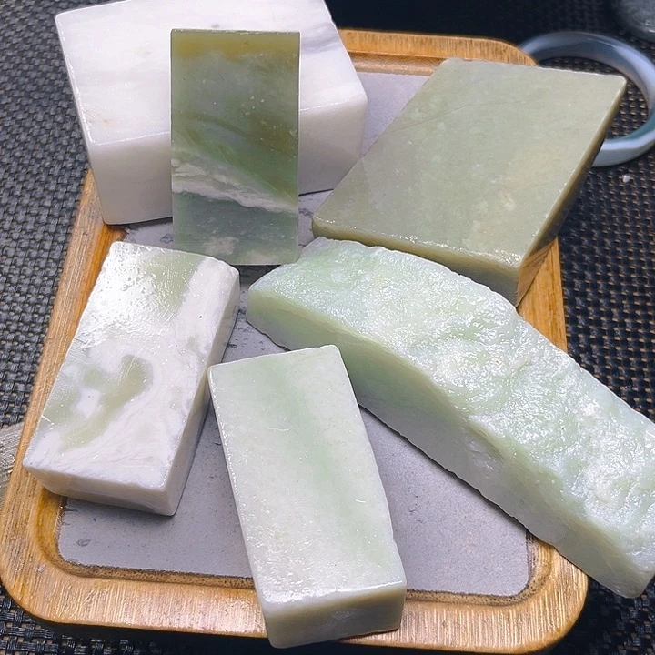 未镶嵌和田玉珠宝半成品毅****）