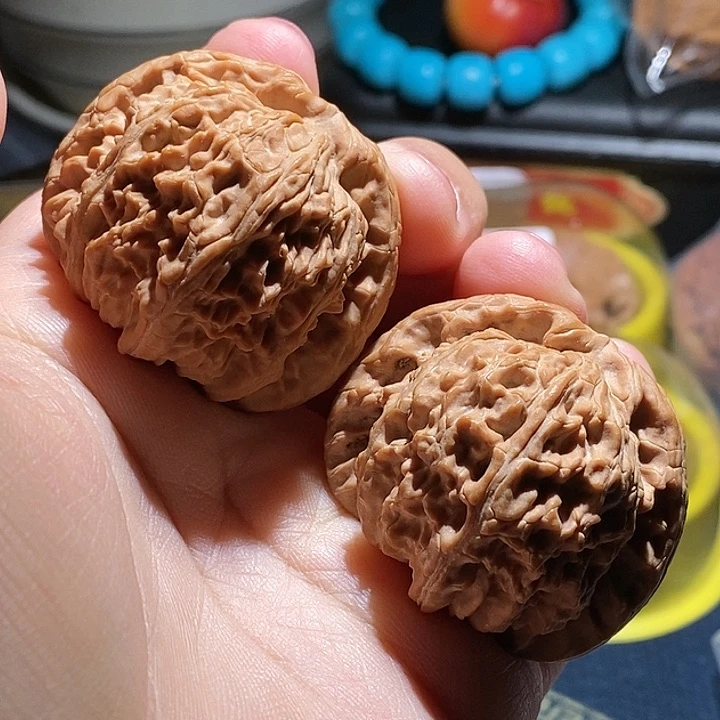 【闪购商品】吊坠文玩核桃强**了白狮子