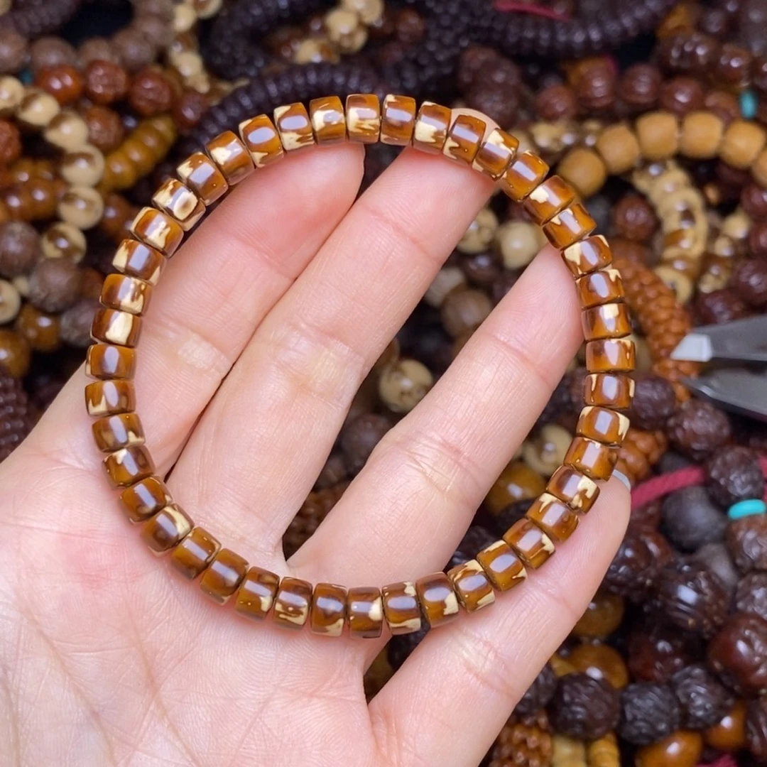 紫金鼠手串?****花皮直切6*4尺寸