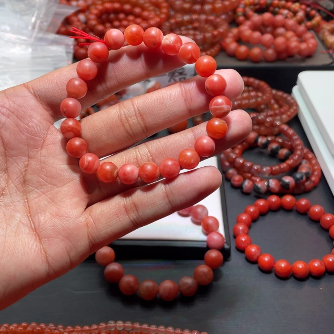 南红玛瑙手链未镶嵌