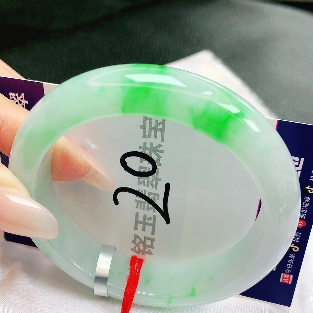 翡翠未镶嵌手镯缅甸天然a货翡翠手镯