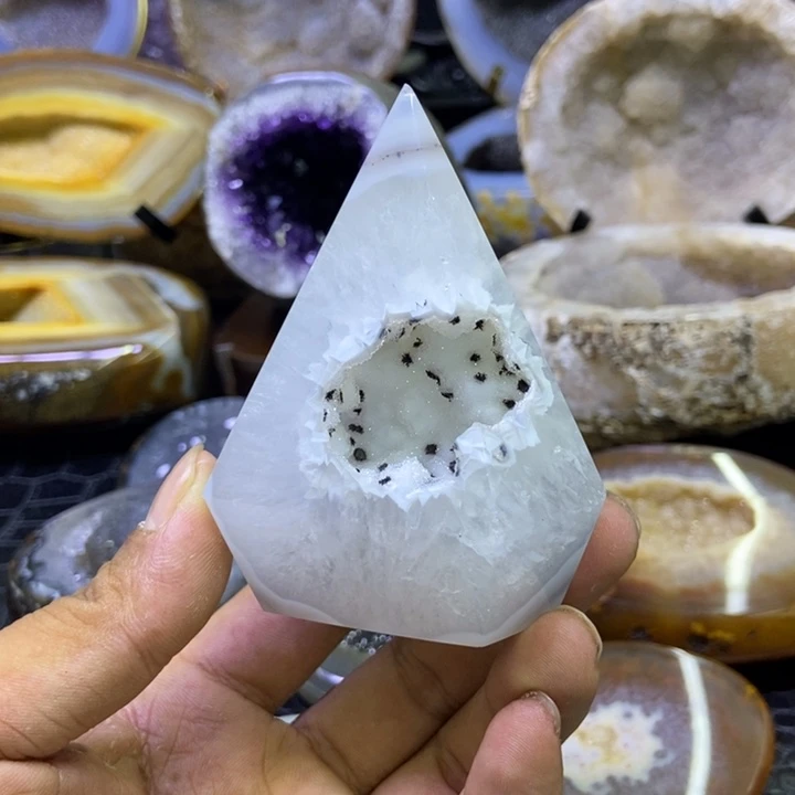水晶珠宝半成品未镶嵌