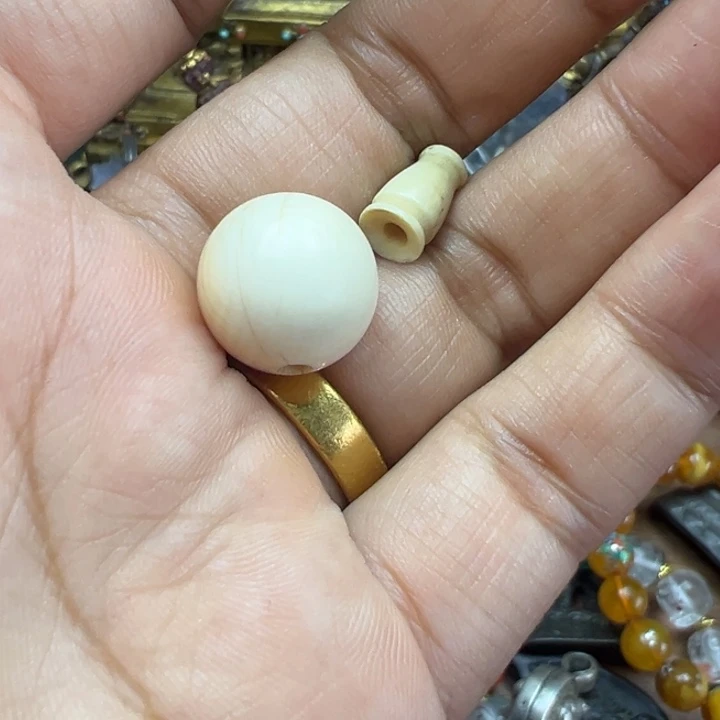 泥塑芷*哈哈哈哈哈哈哈哈哈哈