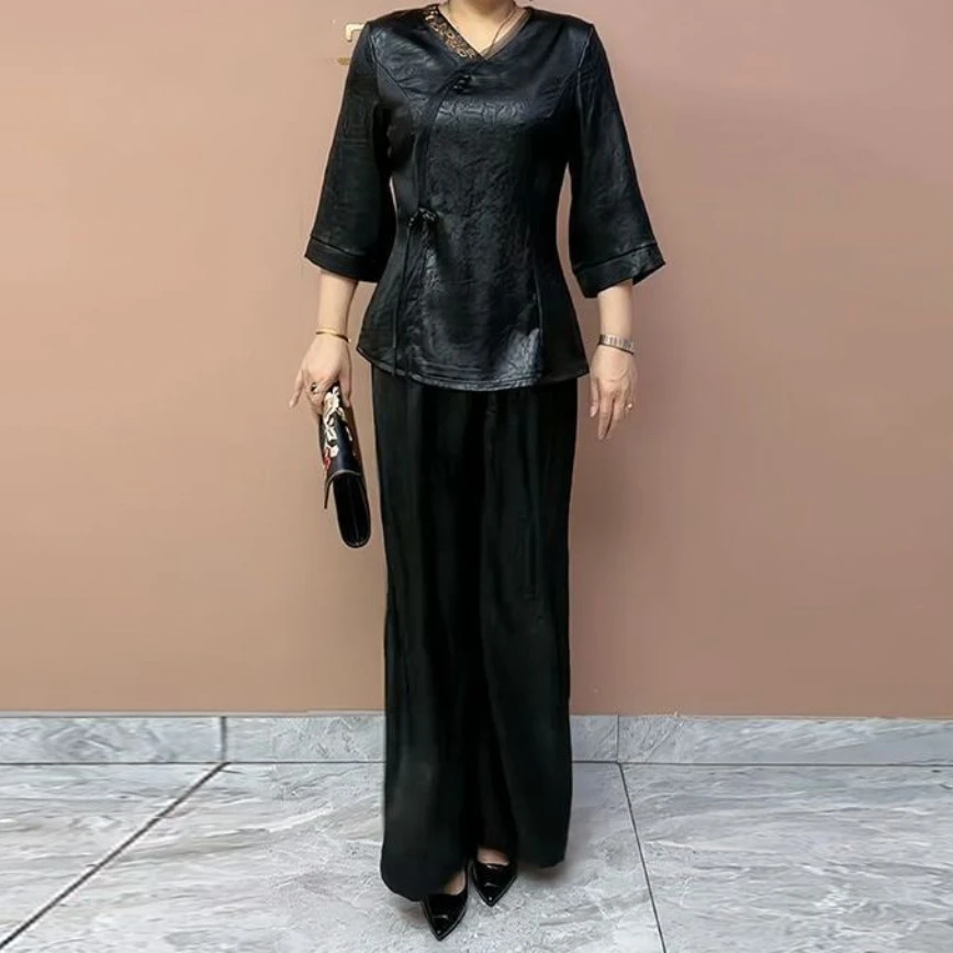 02气质中老年七分袖上衣搭配阔腿裤休闲显瘦妈妈装