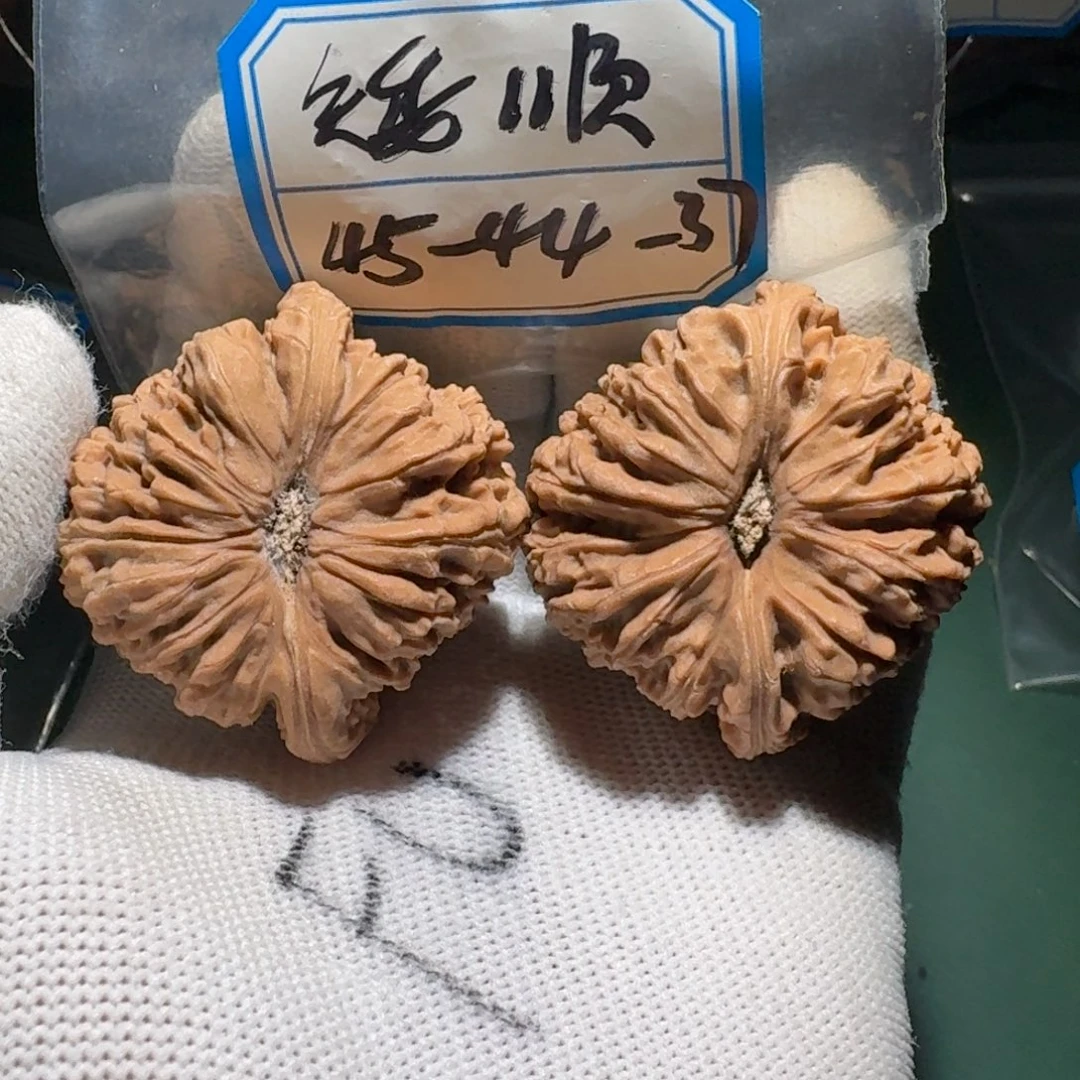 吊坠文玩核桃20号矮桩