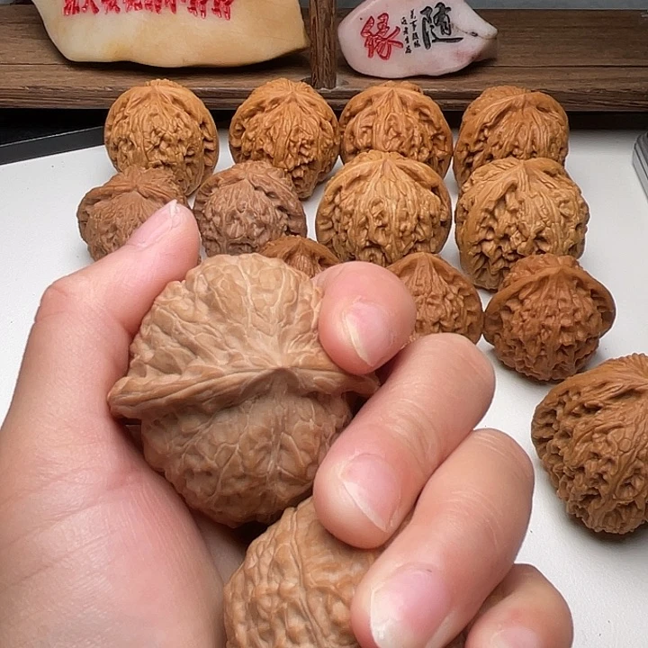 文玩核桃手串孤****”南瓜墩