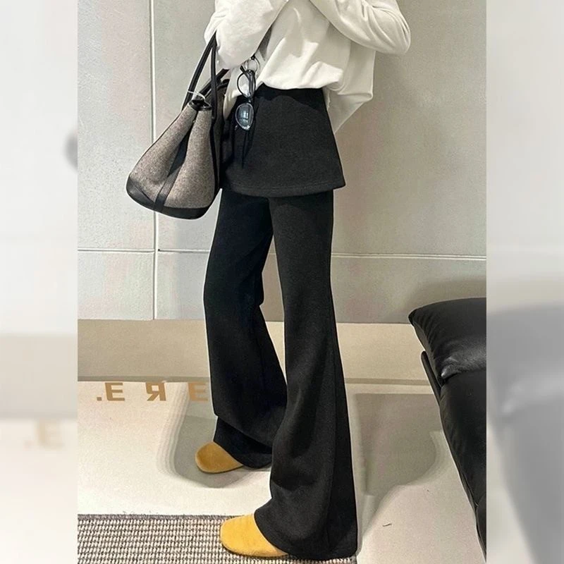 黑色加绒带屁帘假两件微喇叭裤女2025秋冬显瘦小个子休闲喇叭裤子