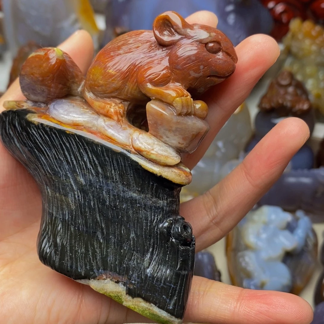 玛瑙/玉髓手把件未镶嵌