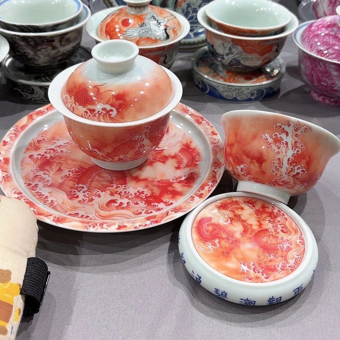 瓷片景德镇瓷器精品陈列