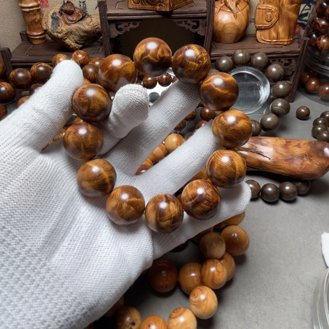 柏木（崖柏）?****?太行崖柏陈化黑金龙胆闪电雷击香料2.