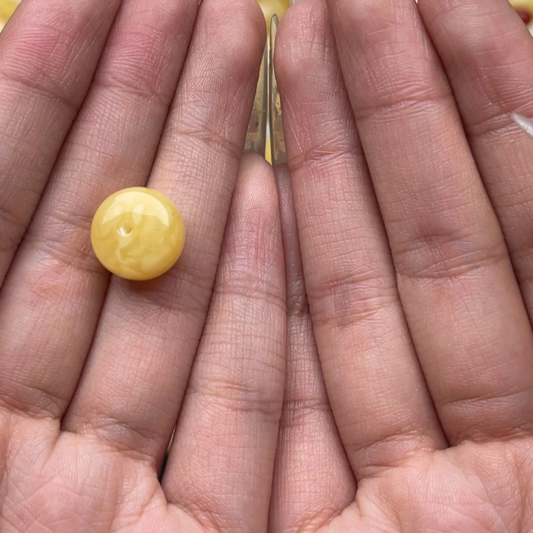 琥珀未镶嵌裸石蜜蜡墩子微瑕静