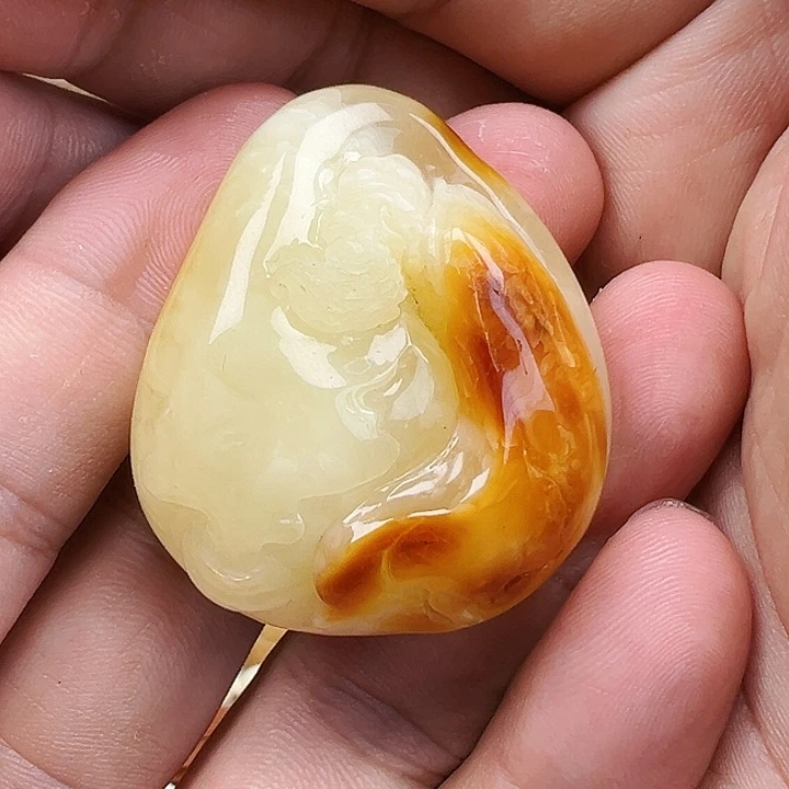 蜜蜡未镶嵌珠宝奇石蜜蜡吊坠22.2克