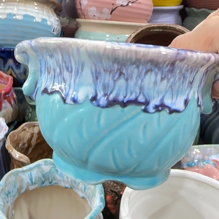 凑9块包邮，有孔，不清楚问客服