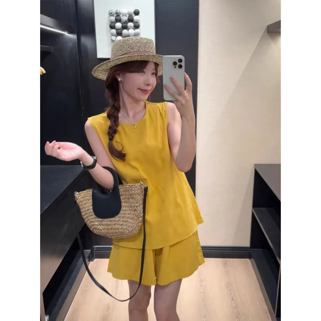 设计感小众通勤背心夏季新款韩版简约气质无袖上衣高腰短裤两件套